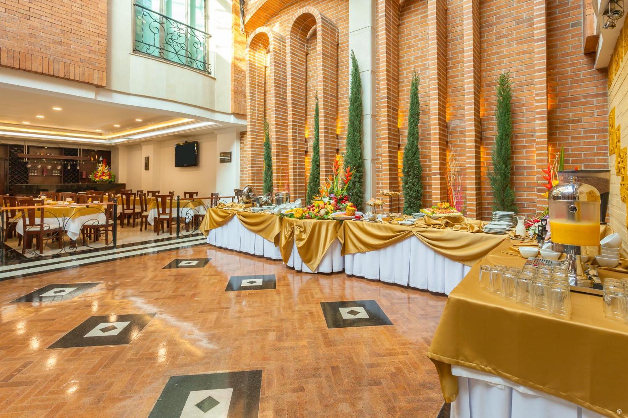 Hotel Embassy Park โบโกตา ภายนอก รูปภาพ