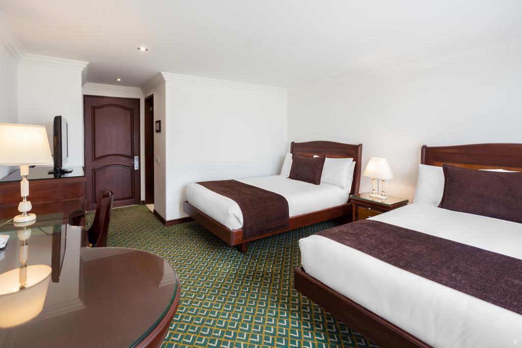 Hotel Embassy Park โบโกตา ภายนอก รูปภาพ